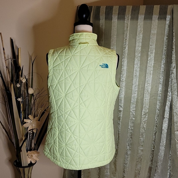 The North Face Vest Women - Picture 4 of 11
